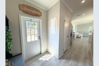 213 Meadow Pond Court, Runaway Bay, TX 76426 - Photo 19
