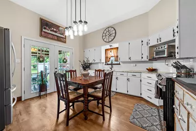 201 W Pecan Street, West, TX 76691 - Photo 5