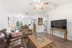 1706 W Doyle St, Granbury, TX 76048 - Photo 5