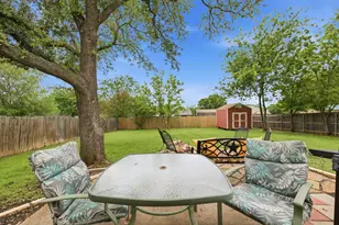 1706 W Doyle St, Granbury, TX 76048 - Photo 17