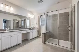 9073 Swallowtail St, Frisco, TX 75035 - Photo 11