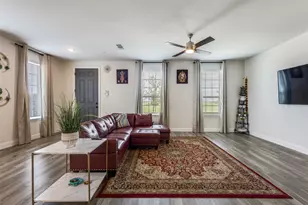 9073 Swallowtail St, Frisco, TX 75035 - Photo 5