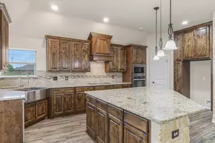 2001 Chapel Creek Dr, Kaufman, TX 75142 - Photo 17