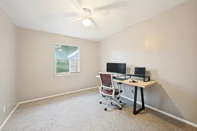 520 W Inwood Drive, Arlington, TX 76010 - Photo 17
