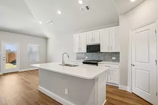 2213 Currents Rd, Princeton, TX 75407 - Photo 3