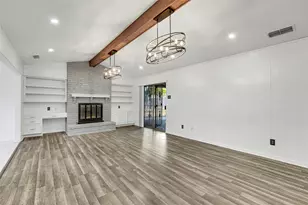 7027 Hunnicut Rd, Dallas, TX 75227 - Photo 11