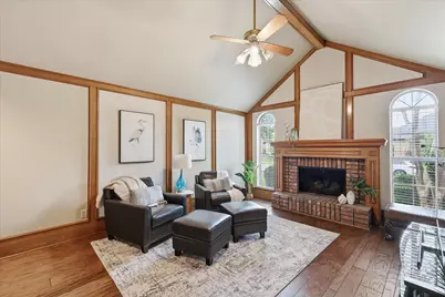 1516 Glastonbury Drive, Plano, TX 75075 - Photo 9