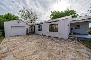 1004 N 7th St, Ballinger, TX 76821 - Photo 5