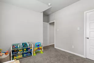 6909 Lilac Dr, Venus, TX 76084 - Photo 17