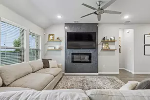 6909 Lilac Dr, Venus, TX 76084 - Photo 9
