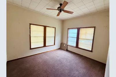 1215 NW 1st Avenue, Mineral Wells, TX 76067 - Photo 13