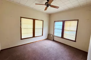 1215 NW 1st Ave, Mineral Wells, TX 76067 - Photo 13