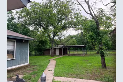 1215 NW 1st Avenue, Mineral Wells, TX 76067 - Photo 21