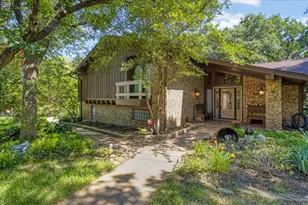 8 Vancouver Pl, Sherman, TX 75092 - Photo 3