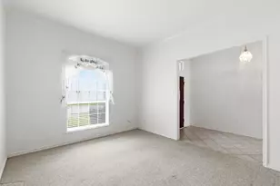 1205 Wicklow Ln, Garland, TX 75044 - Photo 3
