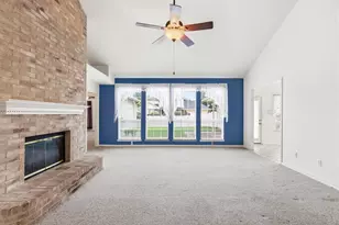 1205 Wicklow Ln, Garland, TX 75044 - Photo 9