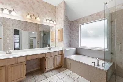 1205 Wicklow Lane, Garland, TX 75044 - Photo 19