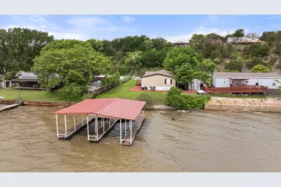 5821 Parkside Court, Granbury, TX 76048 - Photo 29