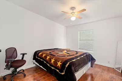 5821 Parkside Court, Granbury, TX 76048 - Photo 23
