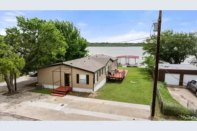 5821 Parkside Court, Granbury, TX 76048 - Photo 27