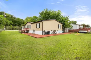 5821 Parkside Ct, Granbury, TX 76048 - Photo 33