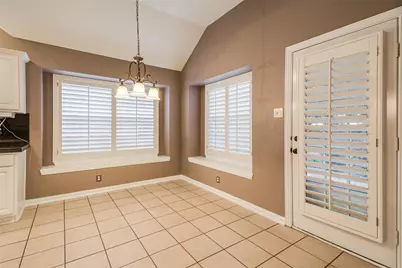 804 Cresthaven Drive, McKinney, TX 75071 - Photo 7