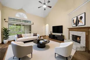 10805 Winged Foot Dr, Rowlett, TX 75089 - Photo 9