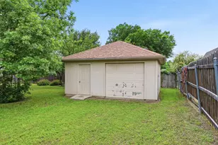 3167 Gerome St, Richland Hills, TX 76118 - Photo 35