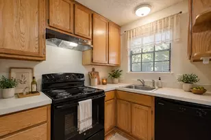 619 Race St, Crowley, TX 76036 - Photo 11