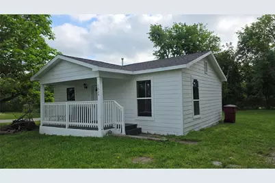 1624 Cedar Street, Bonham, TX 75418 - Photo 1