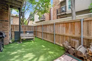 8518 Coppertowne Ln, Dallas, TX 75243 - Photo 35