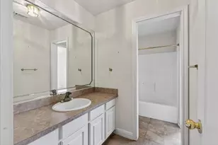 626 E Eubank St, Mabank, TX 75147 - Photo 17