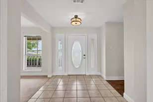 626 E Eubank St, Mabank, TX 75147 - Photo 5
