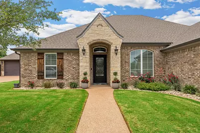 609 Hunton Lane, Robinson, TX 76706 - Photo 1