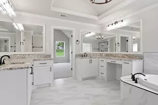 3711 Tremont Ln, Granbury, TX 76049 - Photo 21