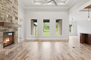 3711 Tremont Ln, Granbury, TX 76049 - Photo 7