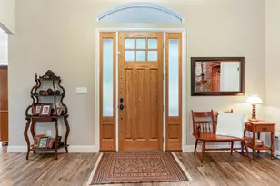 10008 Flight Plan Dr, Granbury, TX 76049 - Photo 5