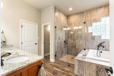 10008 Flight Plan Drive, Granbury, TX 76049 - Photo 21