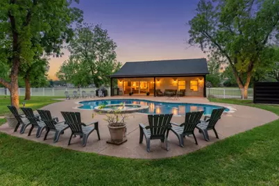 10008 Flight Plan Drive, Granbury, TX 76049 - Photo 29