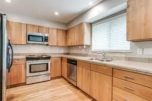 4616 W Lovers Ln, Dallas, TX 75209 - Photo 7