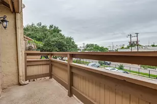 7640 W Greenway Blvd, Dallas, TX 75209 - Photo 17