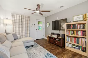 1428 S Austin St, Sherman, TX 75090 - Photo 7