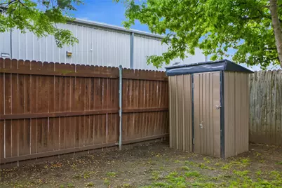 1428 S Austin Street, Sherman, TX 75090 - Photo 23