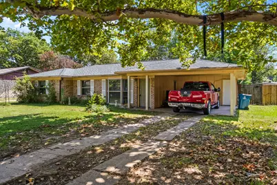 309 Henderson Street, Mt Pleasant, TX 75455 - Photo 3