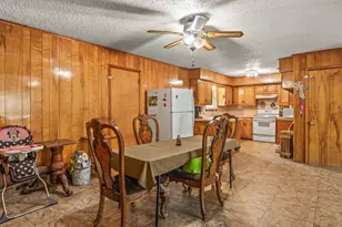 309 Henderson St, Mt Pleasant, TX 75455 - Photo 9