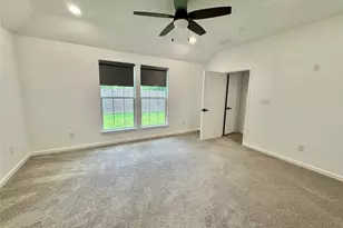 1134 Vintage Ave, Gainesville, TX 76240 - Photo 13