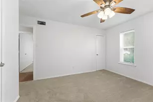 1729 Jenkins Ln, Glenn Heights, TX 75154 - Photo 35