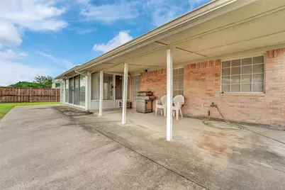 2207 Hickory Wood Trail, Arlington, TX 76018 - Photo 31