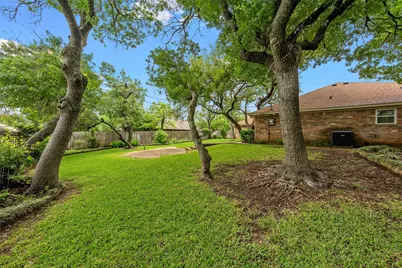 9920 Sandalwood Drive, Woodway, TX 76712 - Photo 27