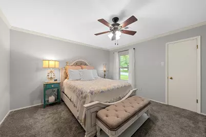 9920 Sandalwood Drive, Woodway, TX 76712 - Photo 17